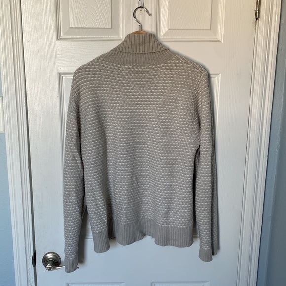J CREW - XL turtleneck sweater - Picture 3 of 4